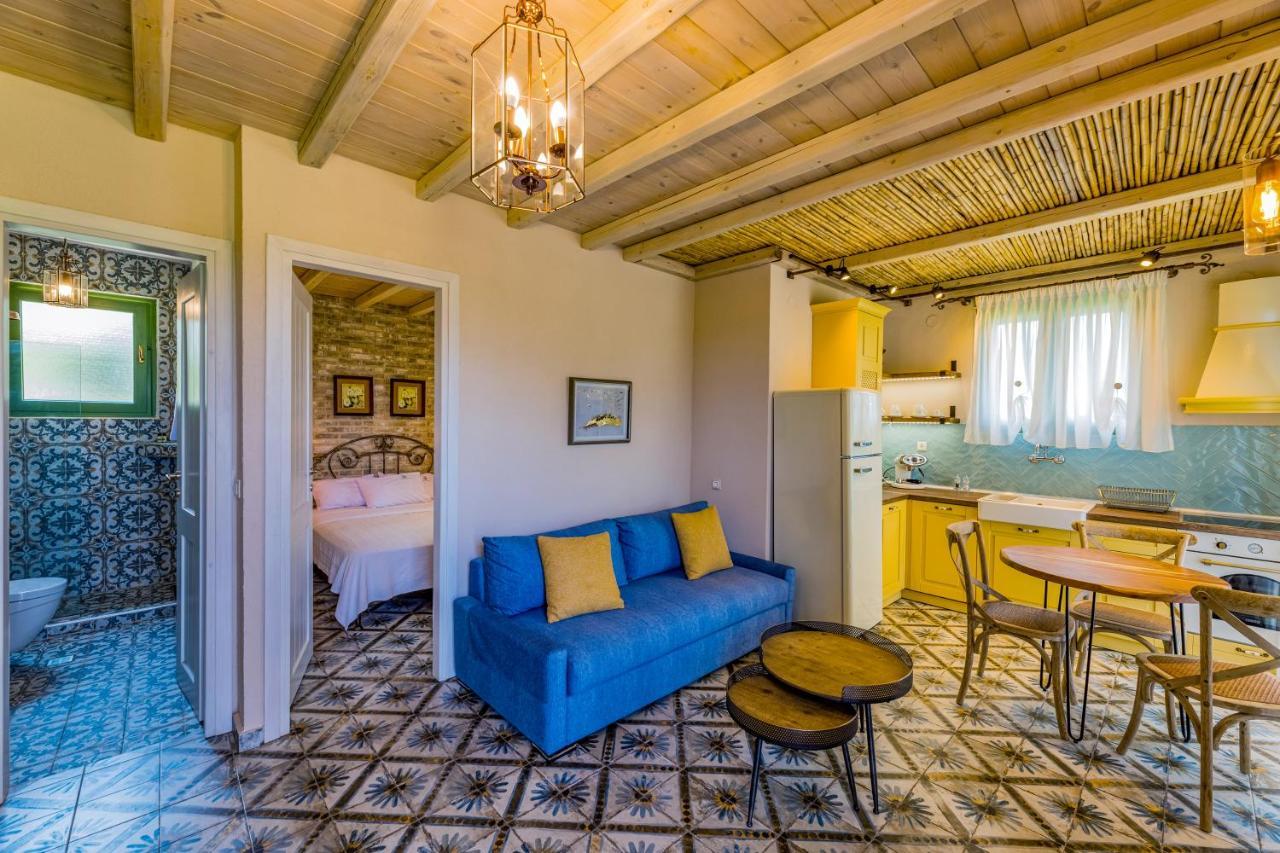 Mediterraneo Luxury Suites Halkidiki Vourvourou Buitenkant foto