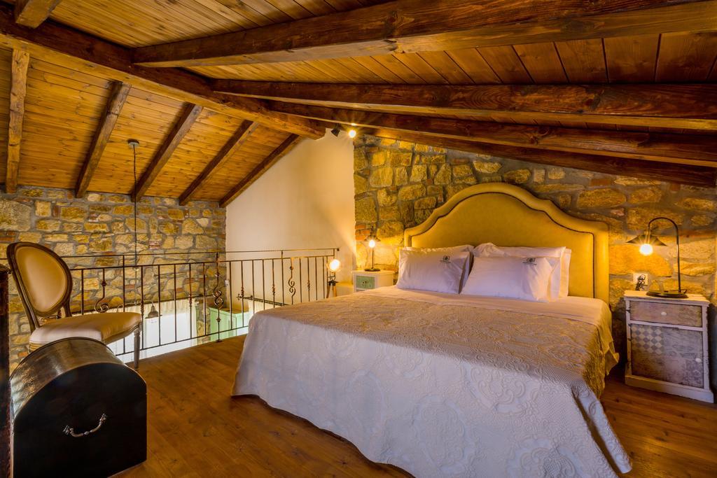 Mediterraneo Luxury Suites Halkidiki Vourvourou Buitenkant foto