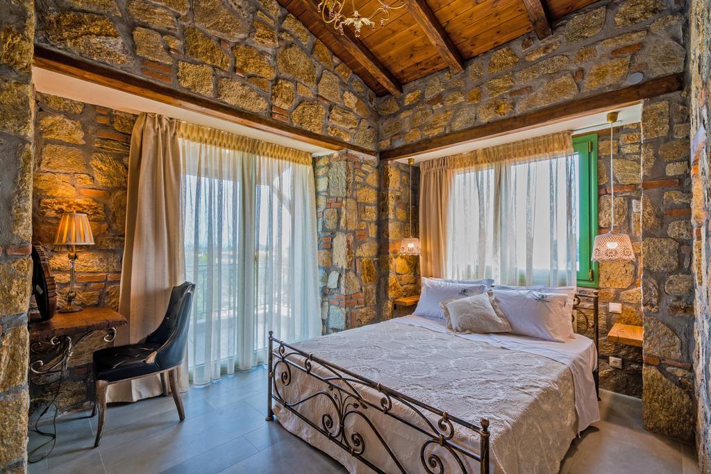 Mediterraneo Luxury Suites Halkidiki Vourvourou Buitenkant foto
