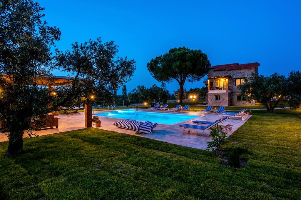 Mediterraneo Luxury Suites Halkidiki Vourvourou Buitenkant foto