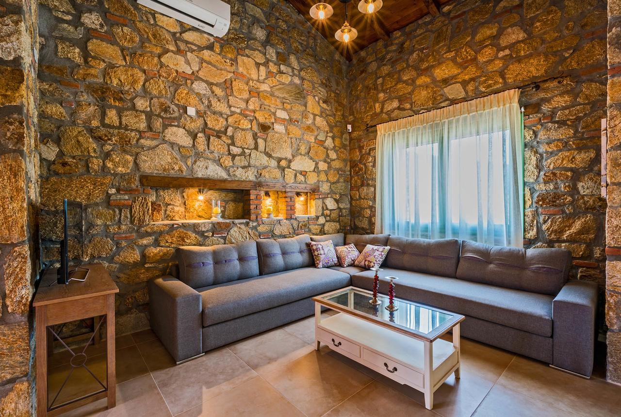 Mediterraneo Luxury Suites Halkidiki Vourvourou Buitenkant foto