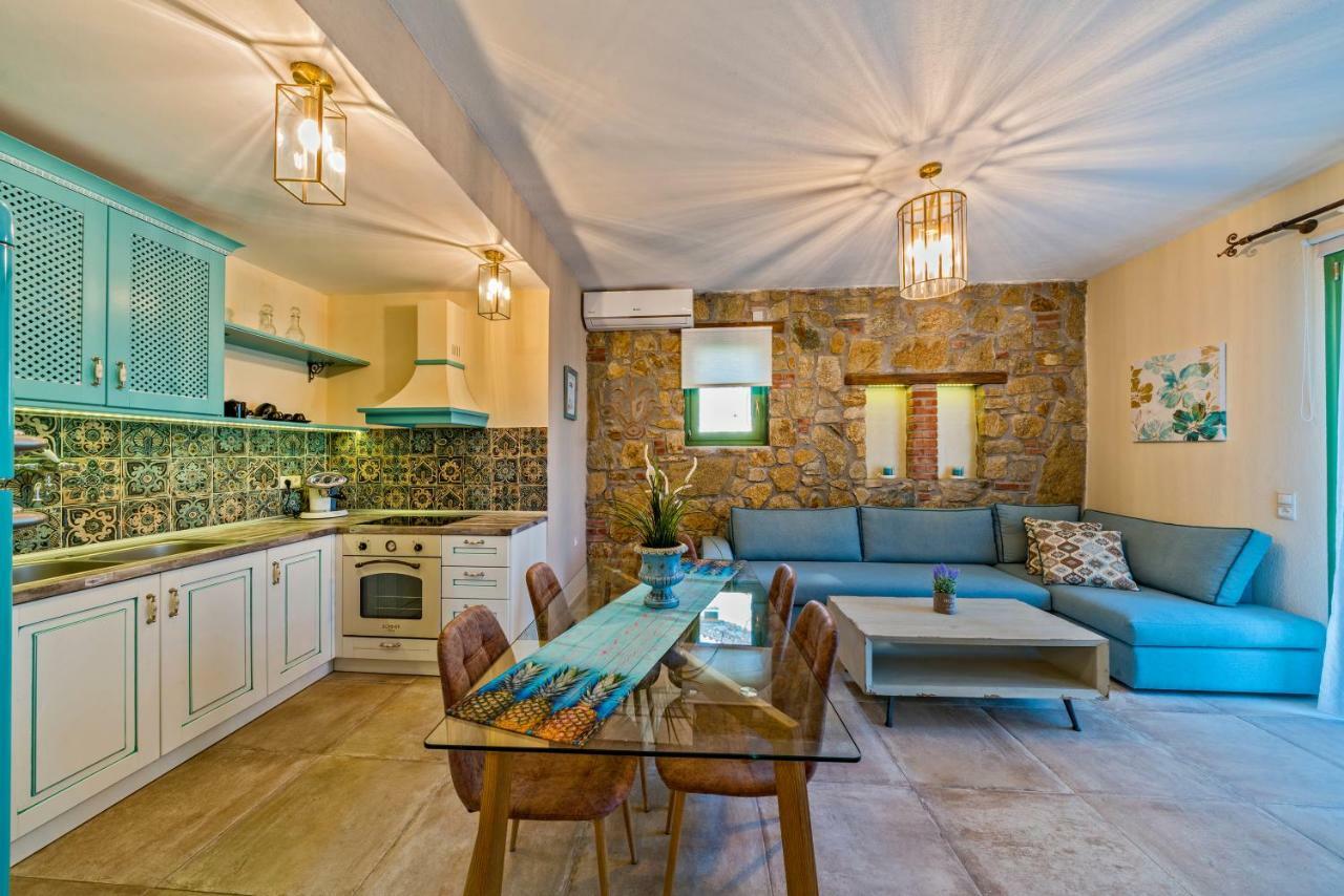 Mediterraneo Luxury Suites Halkidiki Vourvourou Buitenkant foto