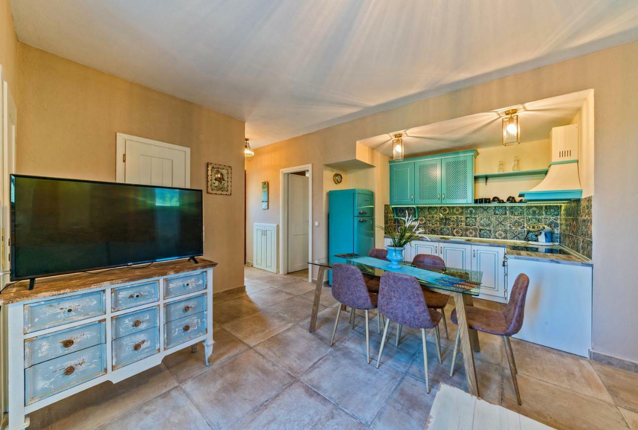 Mediterraneo Luxury Suites Halkidiki Vourvourou Buitenkant foto